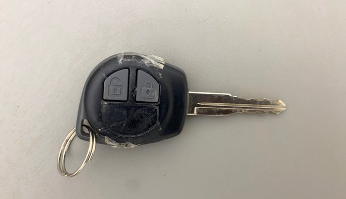 2017 Maruti Wagon R 1.0 VXI AMT, Petrol, Automatic, 79,888 km, Key Close Up