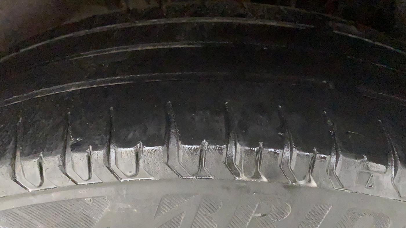 2020 Maruti Swift VXI, Petrol, Manual, 59,136 km, Left Rear Tyre Tread