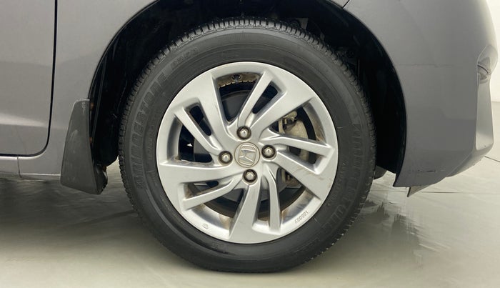 2019 Honda Jazz 1.2 VX AT, Petrol, Automatic, 8,652 km, Right Front Wheel