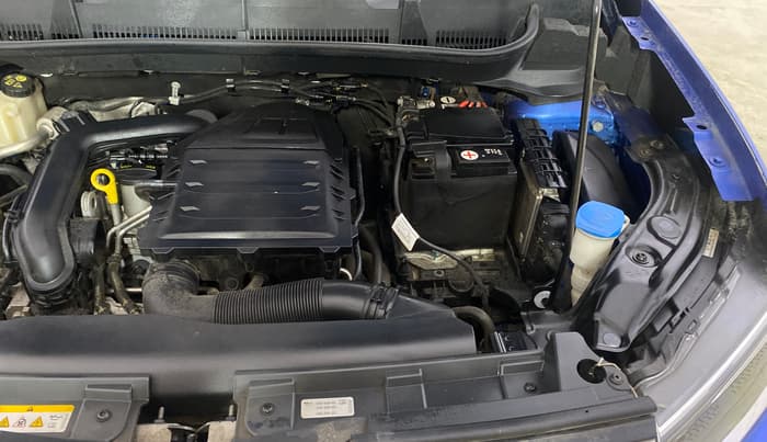 2022 Volkswagen TAIGUN TOPLINE 1.0 TSI AT, Petrol, Automatic, 15,106 km, Engine View - Left