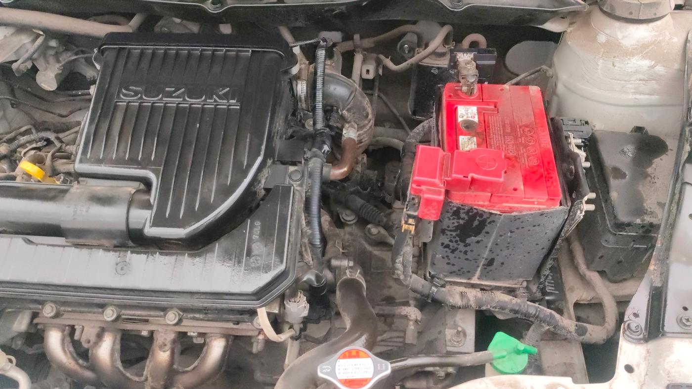 2017 Maruti Swift VXI, Petrol, Manual, 40,844 km, Engine View - Left