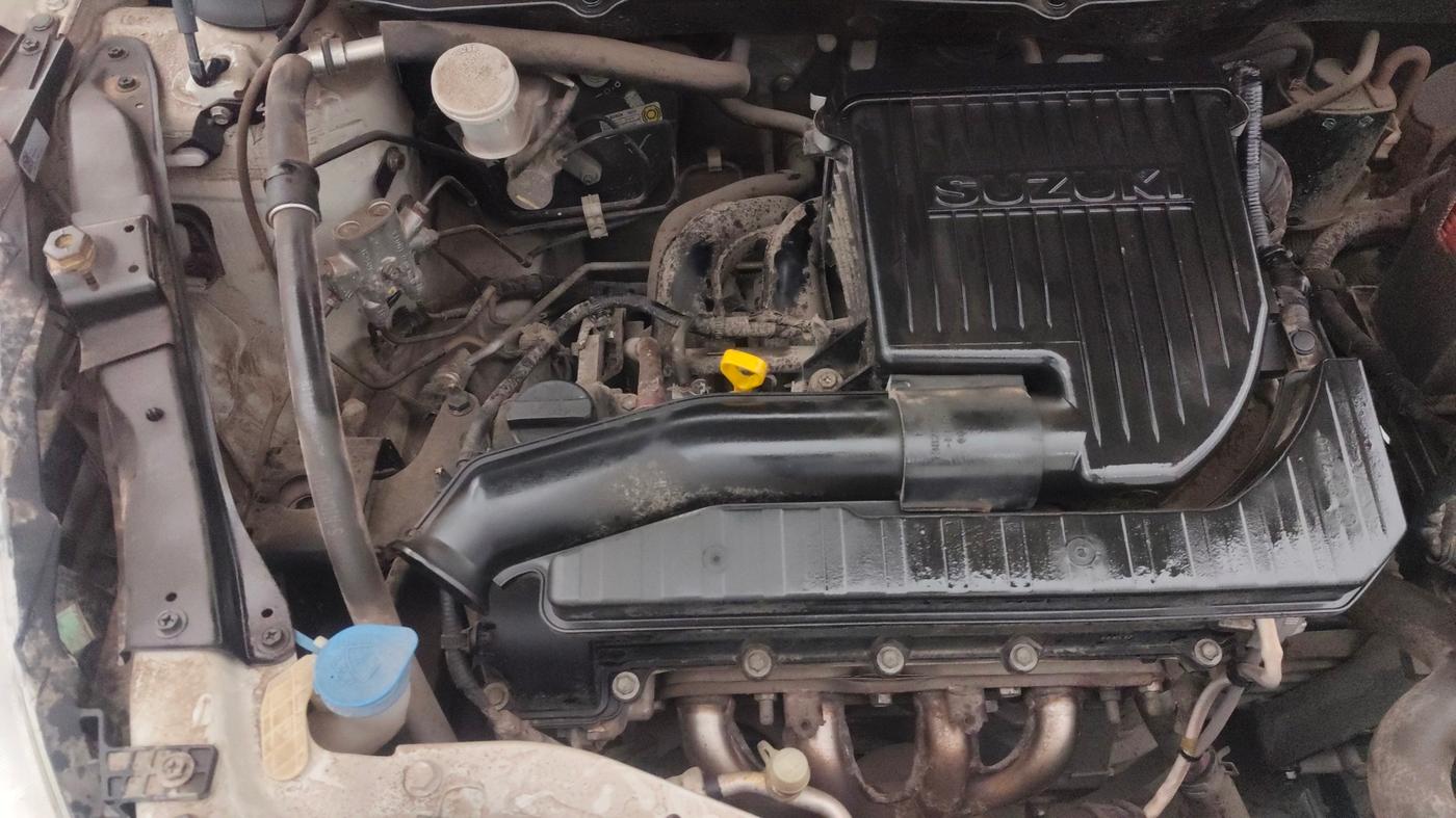 2017 Maruti Swift VXI, Petrol, Manual, 40,844 km, Engine View - Right