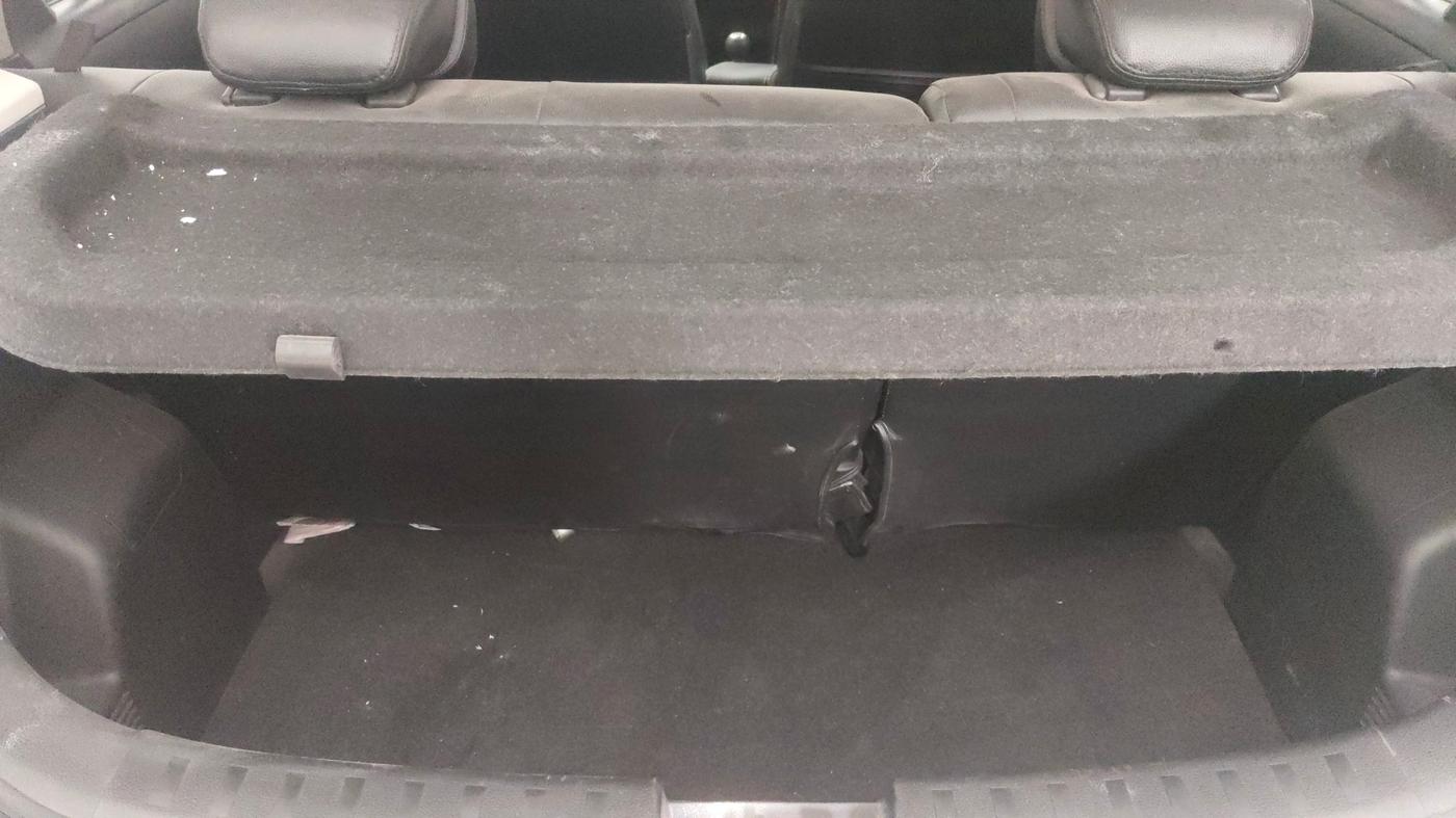 2017 Maruti Swift VXI, Petrol, Manual, 40,844 km, Boot Inside