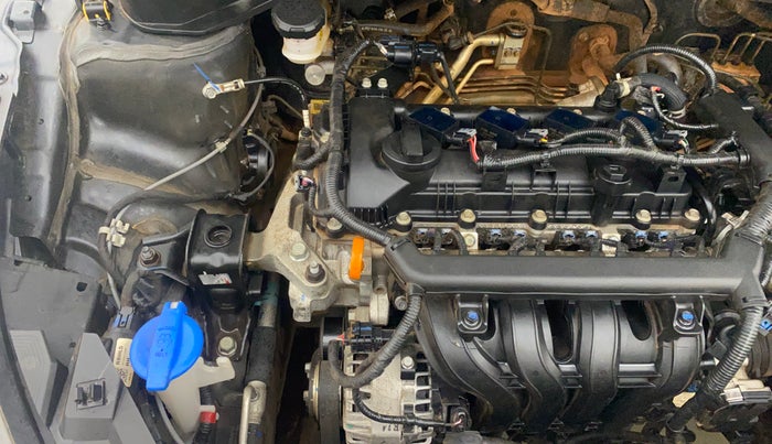 2023 Hyundai NEW I20 ASTA 1.2 MT, Petrol, Manual, 33,057 km, Engine View - Right