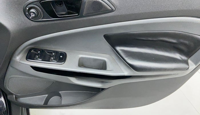 2014 Ford Ecosport 1.0 ECOBOOST TITANIUM, Petrol, Manual, 49,944 km, Driver Side Door Panels Control