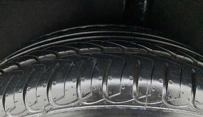 2014 Ford Ecosport 1.0 ECOBOOST TITANIUM, Petrol, Manual, 49,944 km, Left Rear Tyre Tread