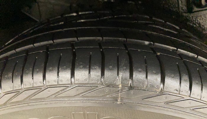 2019 Tata NEXON XZ PLUS PETROL, Petrol, Manual, 35,054 km, Right Rear Tyre Tread