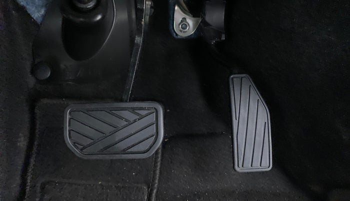 2019 Maruti New Wagon-R ZXI 1.2L AGS, Petrol, Automatic, 27,768 km, Pedals