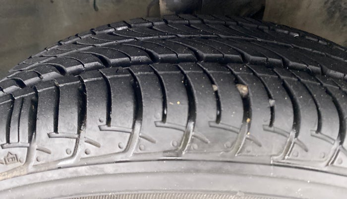 2019 Maruti New Wagon-R ZXI 1.2L AGS, Petrol, Automatic, 27,768 km, Right Front Tyre Tread