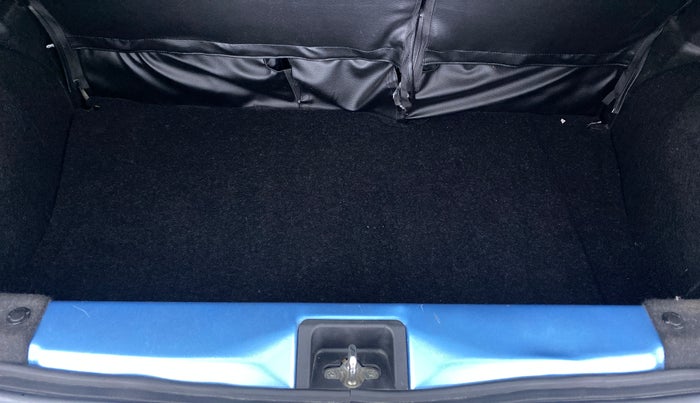 2019 Maruti New Wagon-R ZXI 1.2L AGS, Petrol, Automatic, 27,768 km, Boot Inside