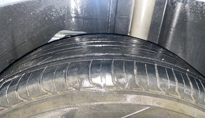 2017 Ford Figo Aspire TREND 1.2 PETROL, Petrol, Manual, 91,618 km, Left Rear Tyre Tread