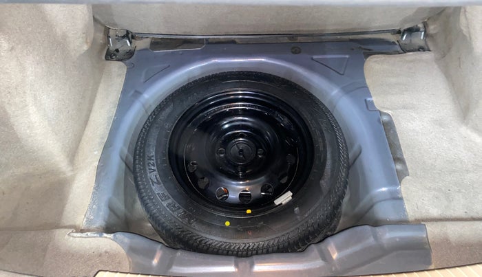 2017 Ford Figo Aspire TREND 1.2 PETROL, Petrol, Manual, 91,618 km, Spare Tyre