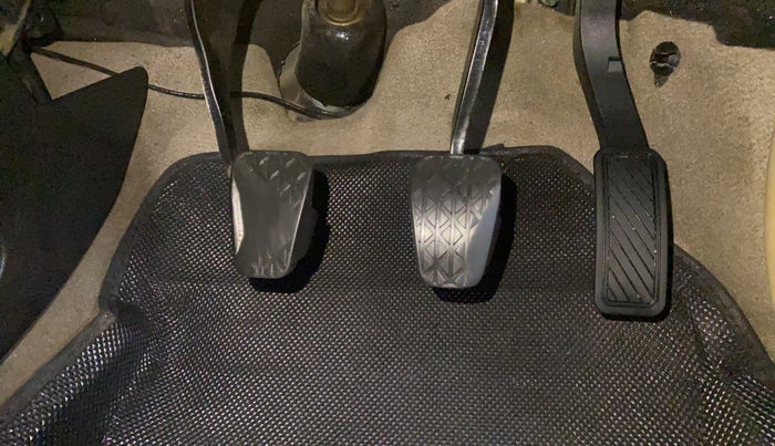 2017 Ford Figo Aspire TREND 1.2 PETROL, Petrol, Manual, 91,618 km, Pedals