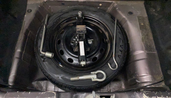 2016 Tata Tiago XZ PETROL, Petrol, Manual, 70,335 km, Spare Tyre