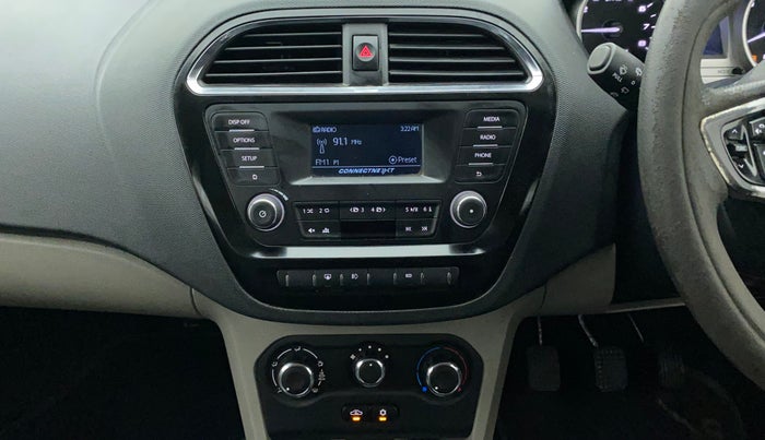 2016 Tata Tiago XZ PETROL, Petrol, Manual, 70,335 km, Air Conditioner