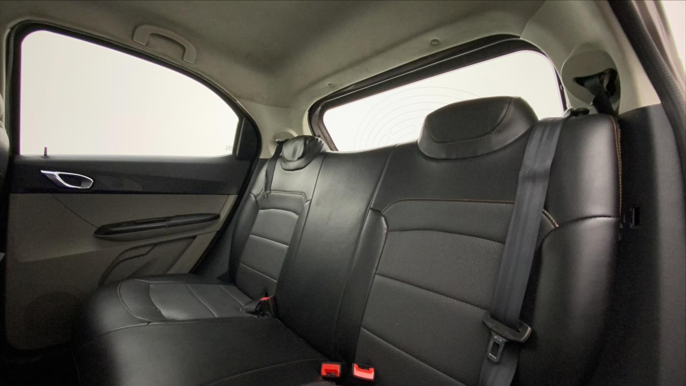 2016 Tata Tiago XZ PETROL, Petrol, Manual, 70,335 km, Right Side Rear Door Cabin