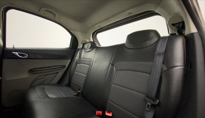 2016 Tata Tiago XZ PETROL, Petrol, Manual, 70,335 km, Right Side Rear Door Cabin