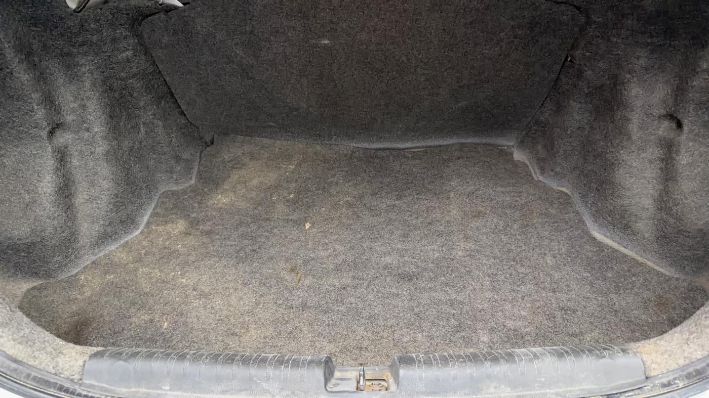 2014 Honda Amaze 1.2L I-VTEC S, Petrol, Manual, 95,687 km, Boot Inside