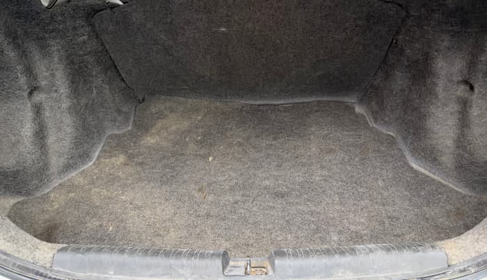 2014 Honda Amaze 1.2L I-VTEC S, Petrol, Manual, 95,687 km, Boot Inside
