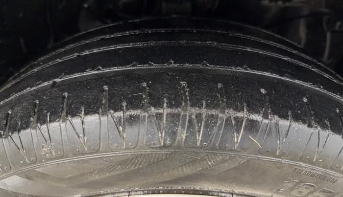 2014 Honda Amaze 1.2L I-VTEC S, Petrol, Manual, 95,687 km, Right Front Tyre Tread