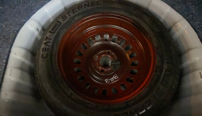 2022 Nissan MAGNITE XV TURBO CVT, Petrol, Automatic, 33,823 km, Spare Tyre