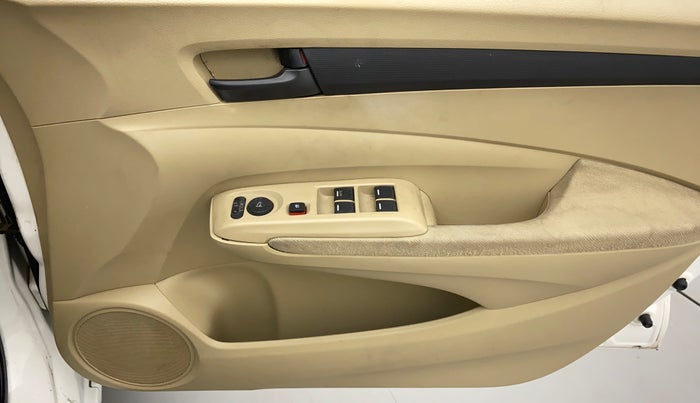 2012 Honda City 1.5L I-VTEC E MT, Petrol, Manual, 95,818 km, Driver Side Door Panels Control