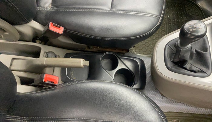 2012 Hyundai i10 SPORTZ 1.2, Petrol, Manual, 91,129 km, Gear Lever