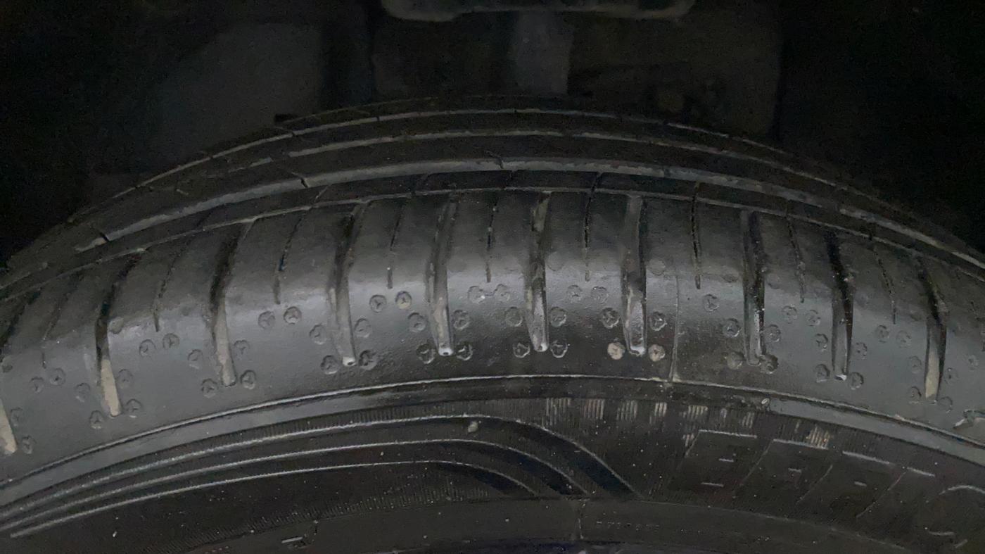 2025 Tata Curvv Creative Plus S 1.2 Petrol 6MT, Petrol, Manual, 15,090 km, Left Front Tyre Tread