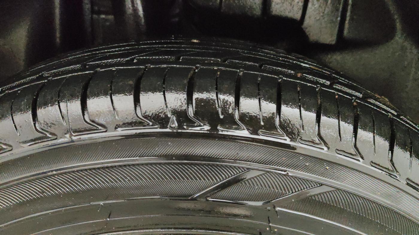 2018 Maruti Swift VXI AMT, Petrol, Automatic, 46,754 km, Right Rear Tyre Tread