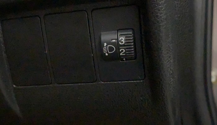 2016 Honda City 1.5L I-VTEC VX CVT, Petrol, Automatic, 50,493 km, Dashboard - Headlight height adjustment not working
