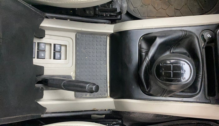 2021 Mahindra Scorpio S3 PLUS, Diesel, Manual, 24,774 km, Gear Lever