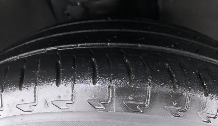 2019 Maruti IGNIS ZETA 1.2 K12 AMT, Petrol, Automatic, 47,406 km, Right Front Tyre Tread