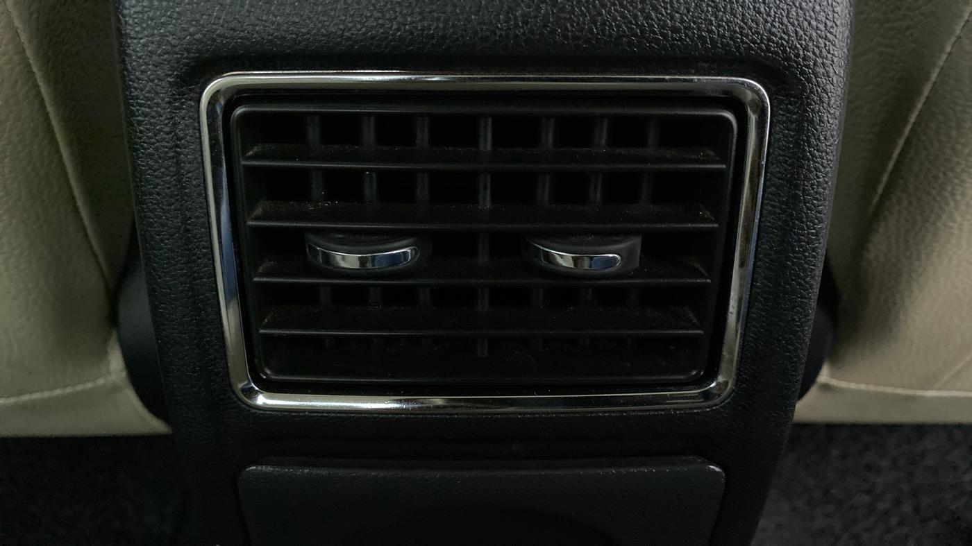 2017 Skoda Rapid Style 1.5 TDI AT, Diesel, Automatic, 88,556 km, Rear AC Vents