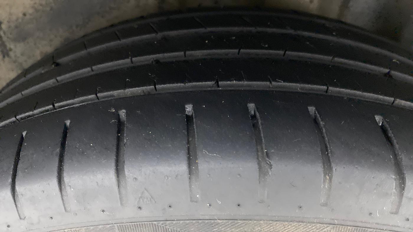 2017 Skoda Rapid Style 1.5 TDI AT, Diesel, Automatic, 88,556 km, Left Rear Tyre Tread