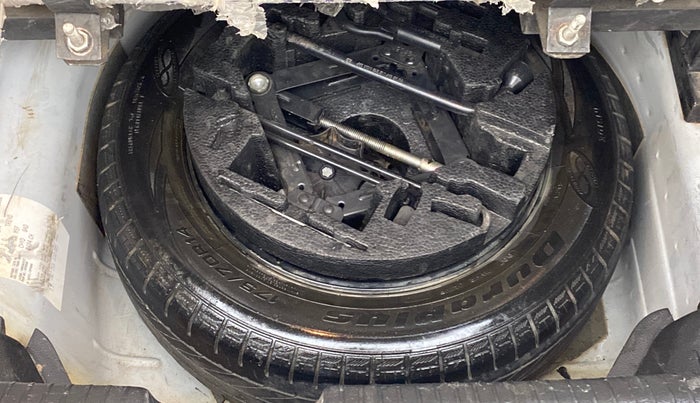 2019 Volkswagen Ameo TRENDLINE 1.0L, CNG, Manual, 82,549 km, Spare Tyre