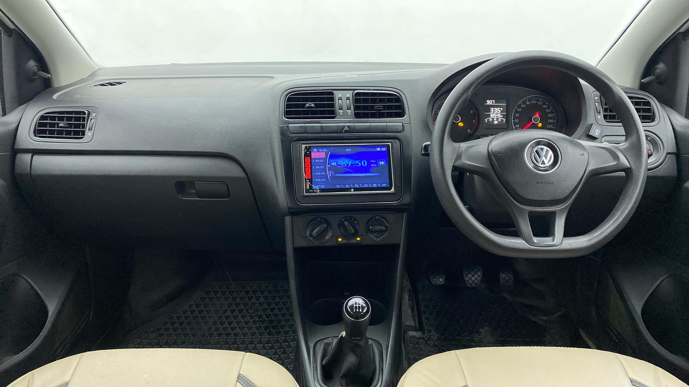 2019 Volkswagen Ameo TRENDLINE 1.0L, CNG, Manual, 82,549 km, Dashboard
