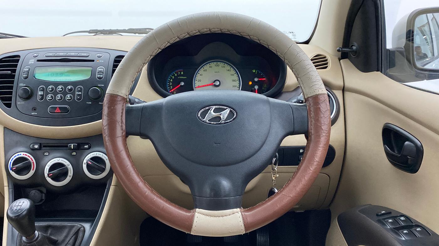 2009 Hyundai i10 SPORTZ 1.2, Petrol, Manual, 98,616 km, Steering Wheel Close Up