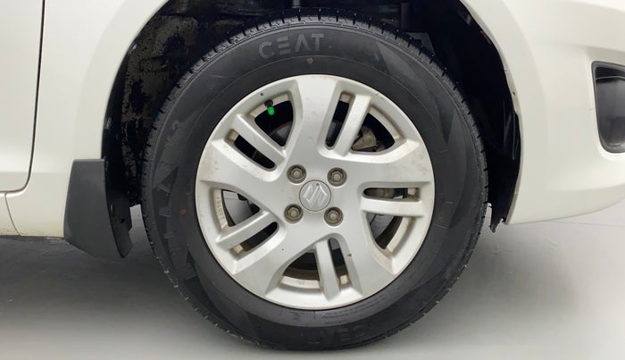 2012 Maruti Swift Dzire ZXI, Petrol, Manual, 46,597 km, Right Front Wheel