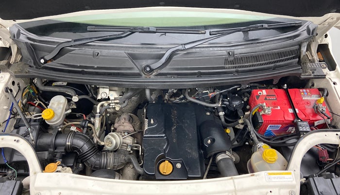 2015 Mahindra TUV300 T8 AT, Diesel, Automatic, 71,036 km, Open Bonet