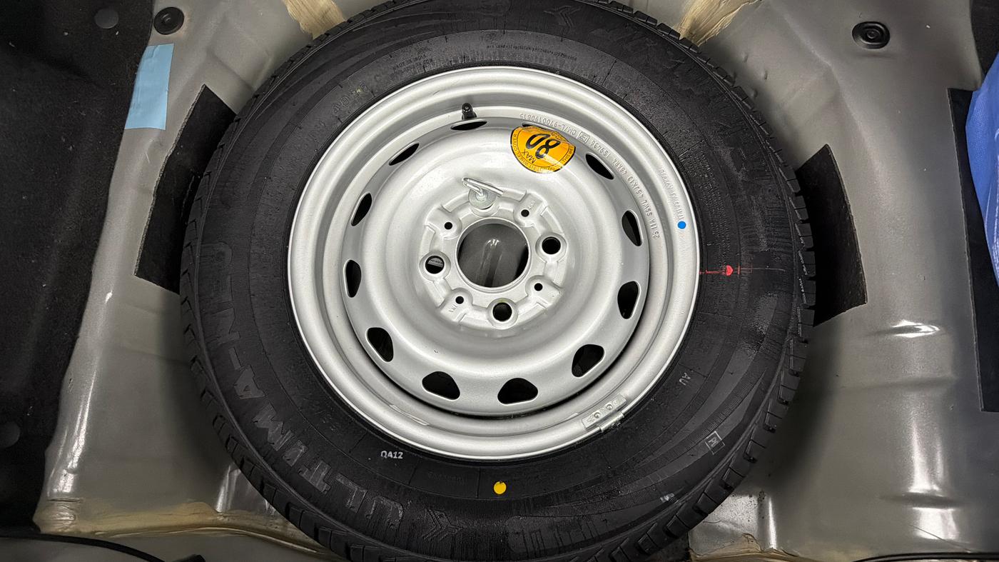 2025 Tata Tiago XZA, Petrol, Automatic, 800 km, Spare Tyre