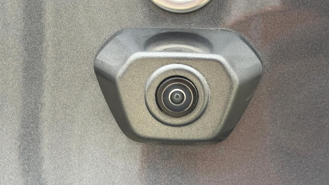 2025 Tata Tiago XZA, Petrol, Automatic, 800 km, Parking Camera