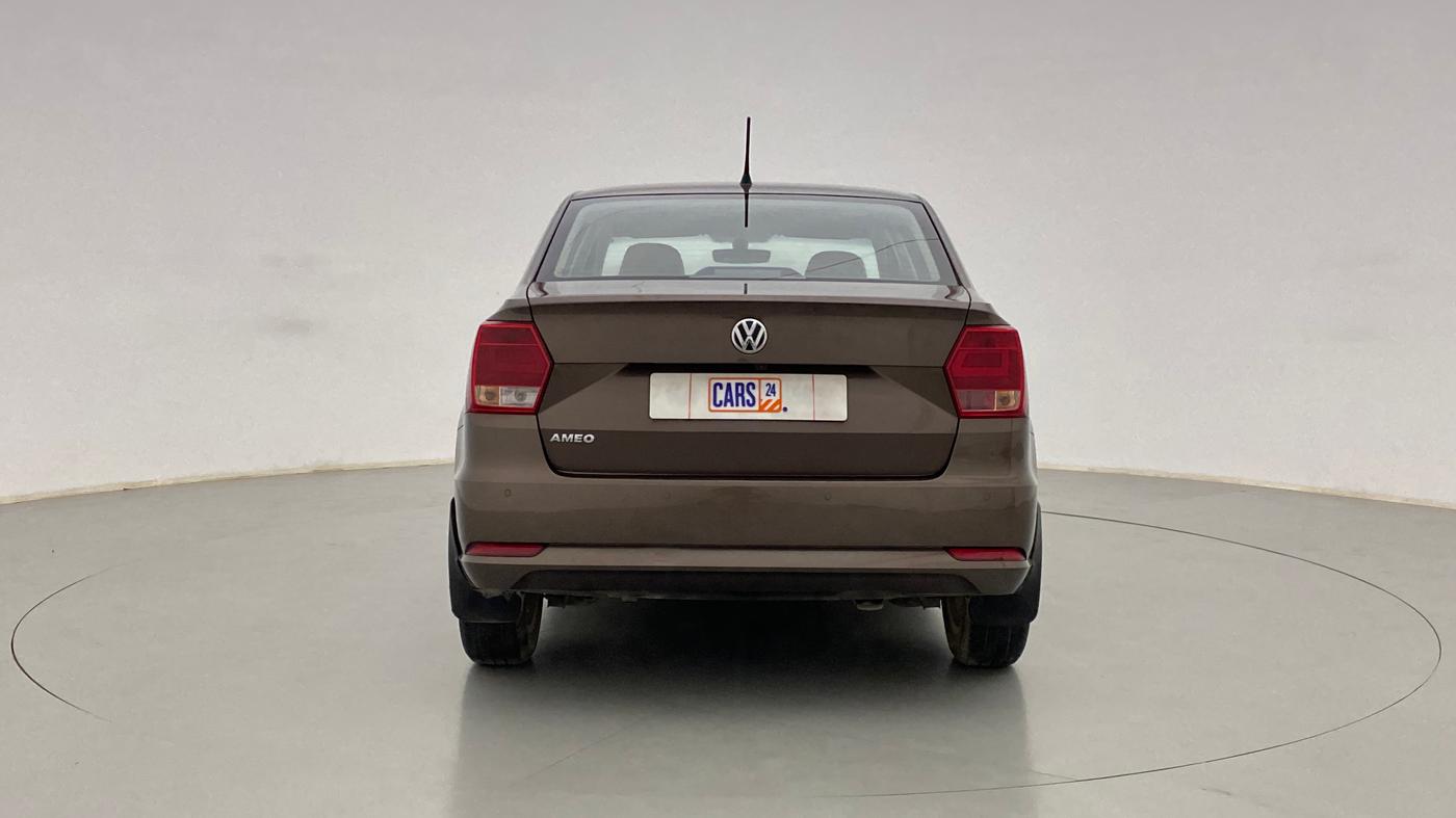 2016 Volkswagen Ameo HIGHLINE 1.2, Petrol, Manual, 31,344 km, Back/Rear