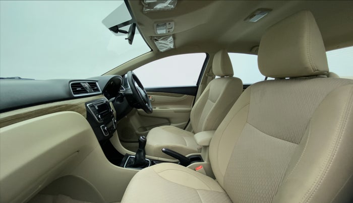 2021 Maruti Ciaz DELTA 1.5 SHVS MT PETROL, Petrol, Manual, 15,562 km, Right Side Front Door Cabin