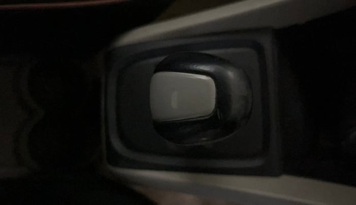 2014 Maruti Celerio VXI AMT, Petrol, Automatic, 84,677 km, Gear Lever