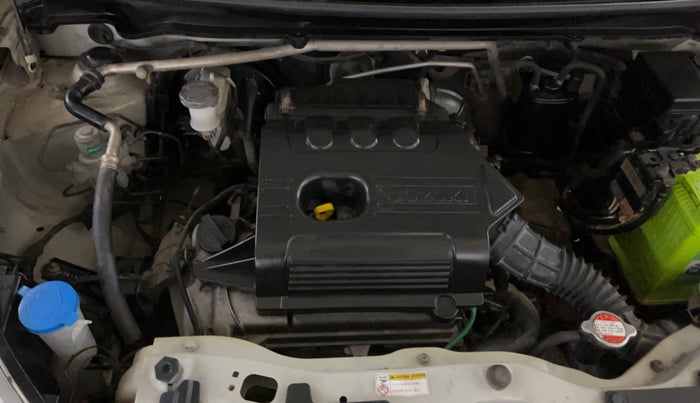 2014 Maruti Celerio VXI AMT, Petrol, Automatic, 84,677 km, Engine View - Right