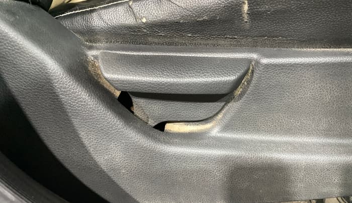 2017 Hyundai Eon MAGNA +, Petrol, Manual, 29,507 km, Driver Side Adjustment Panel