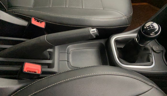 2019 Volkswagen Polo HIGHLINE PLUS 1.0, Petrol, Manual, 62,022 km, Gear Lever