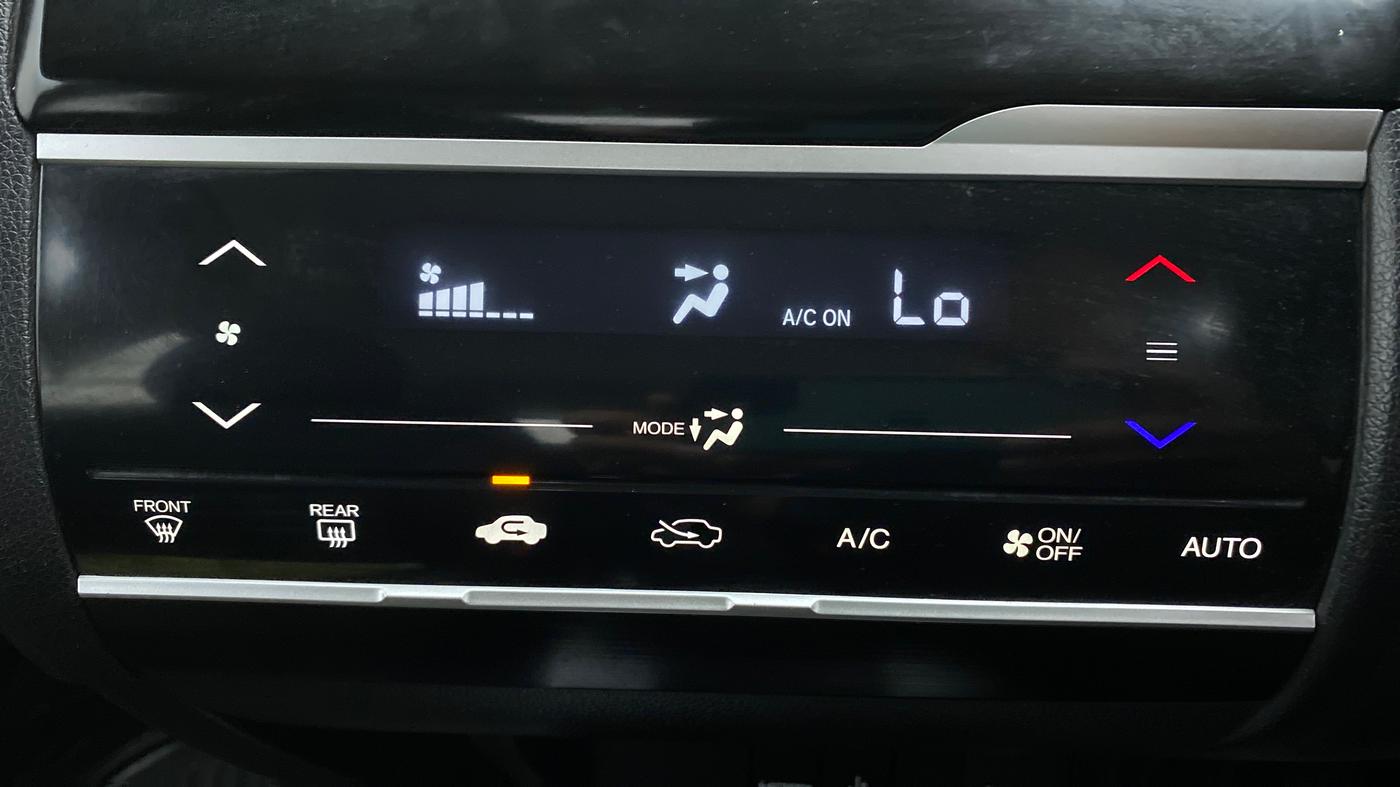 2019 Honda WR-V 1.2 i-VTEC VX MT, Petrol, Manual, 36,910 km, Automatic Climate Control