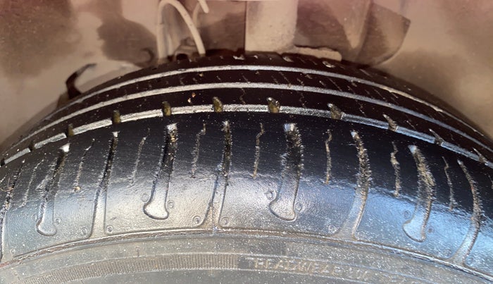2018 Tata Tiago XZA PETROL, Petrol, Automatic, 34,887 km, Left Front Tyre Tread