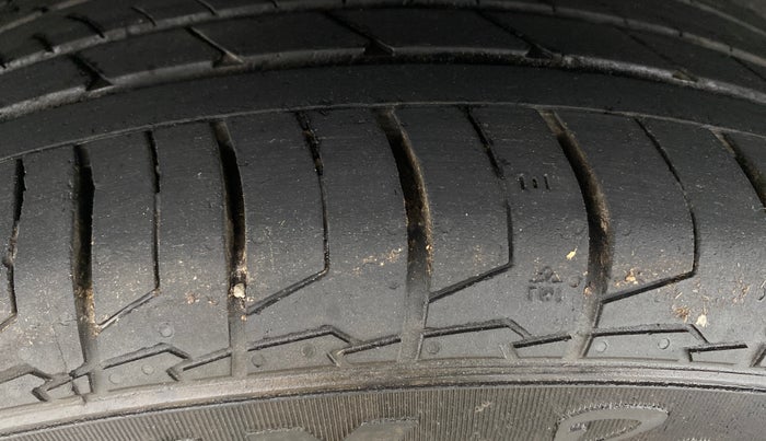 2021 Hyundai Creta SX (O) 1.5 DIESEL, Diesel, Manual, 1,22,408 km, Right Rear Tyre Tread